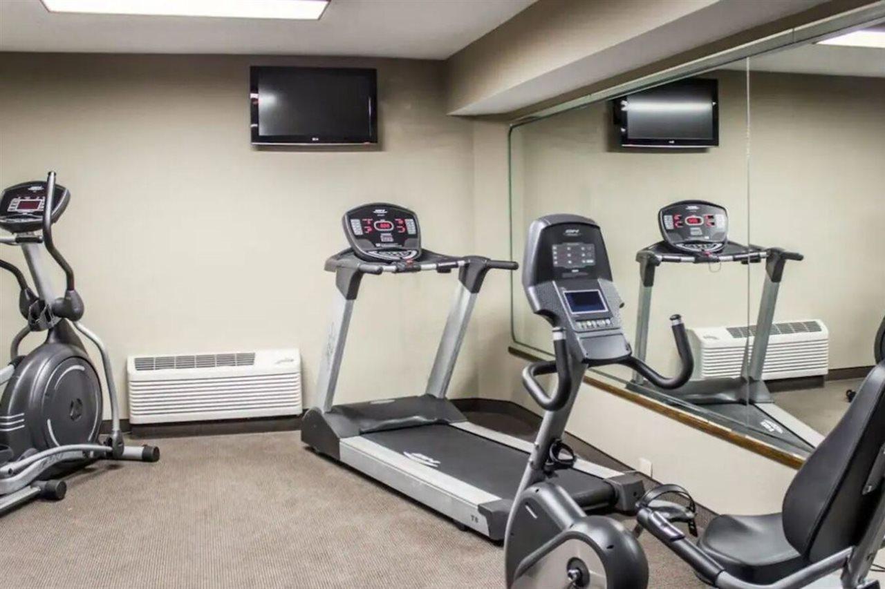 Sleep Inn & Suites Spring Lake - Fayetteville Near Fort Bragg Екстер'єр фото