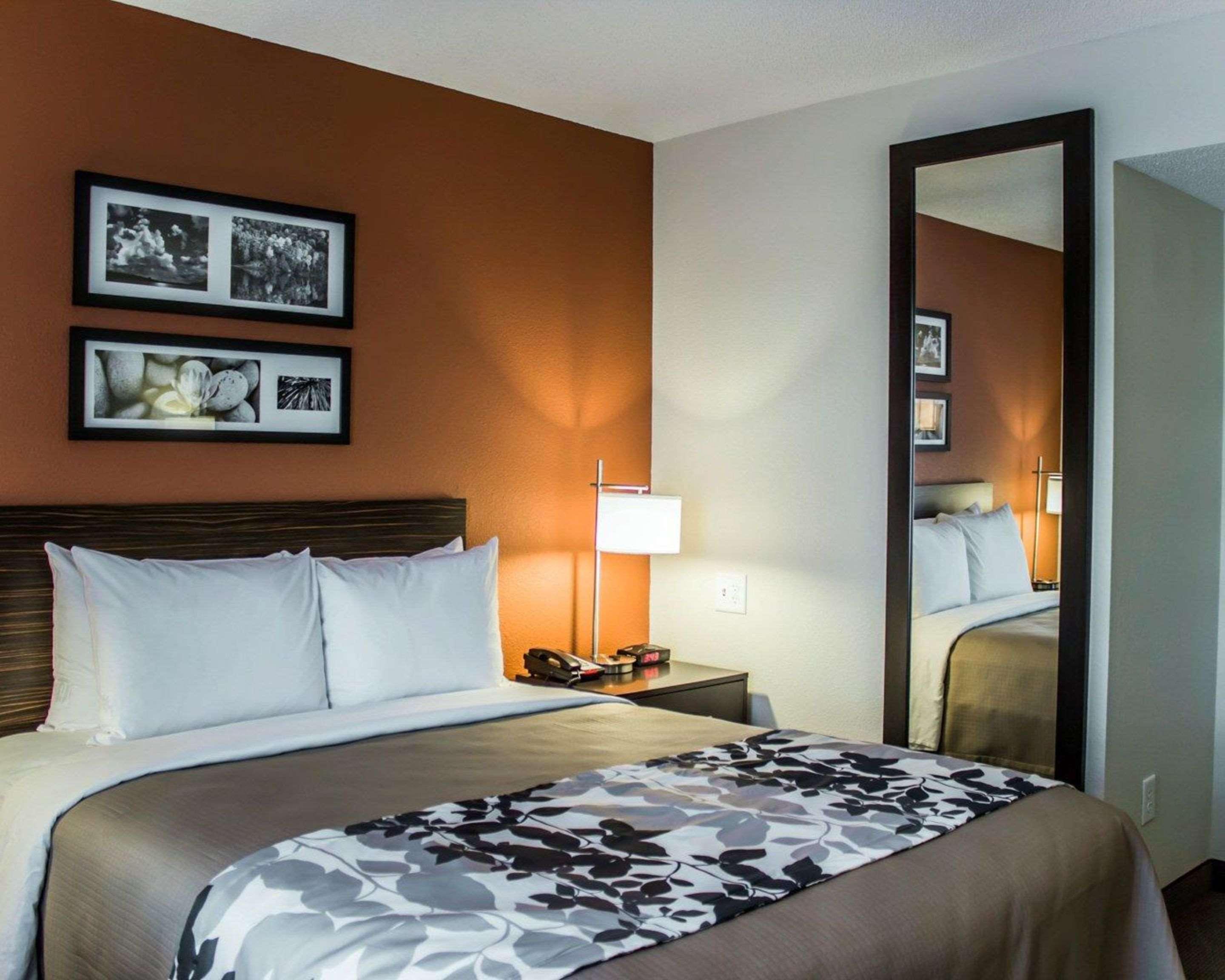Sleep Inn & Suites Spring Lake - Fayetteville Near Fort Bragg Екстер'єр фото
