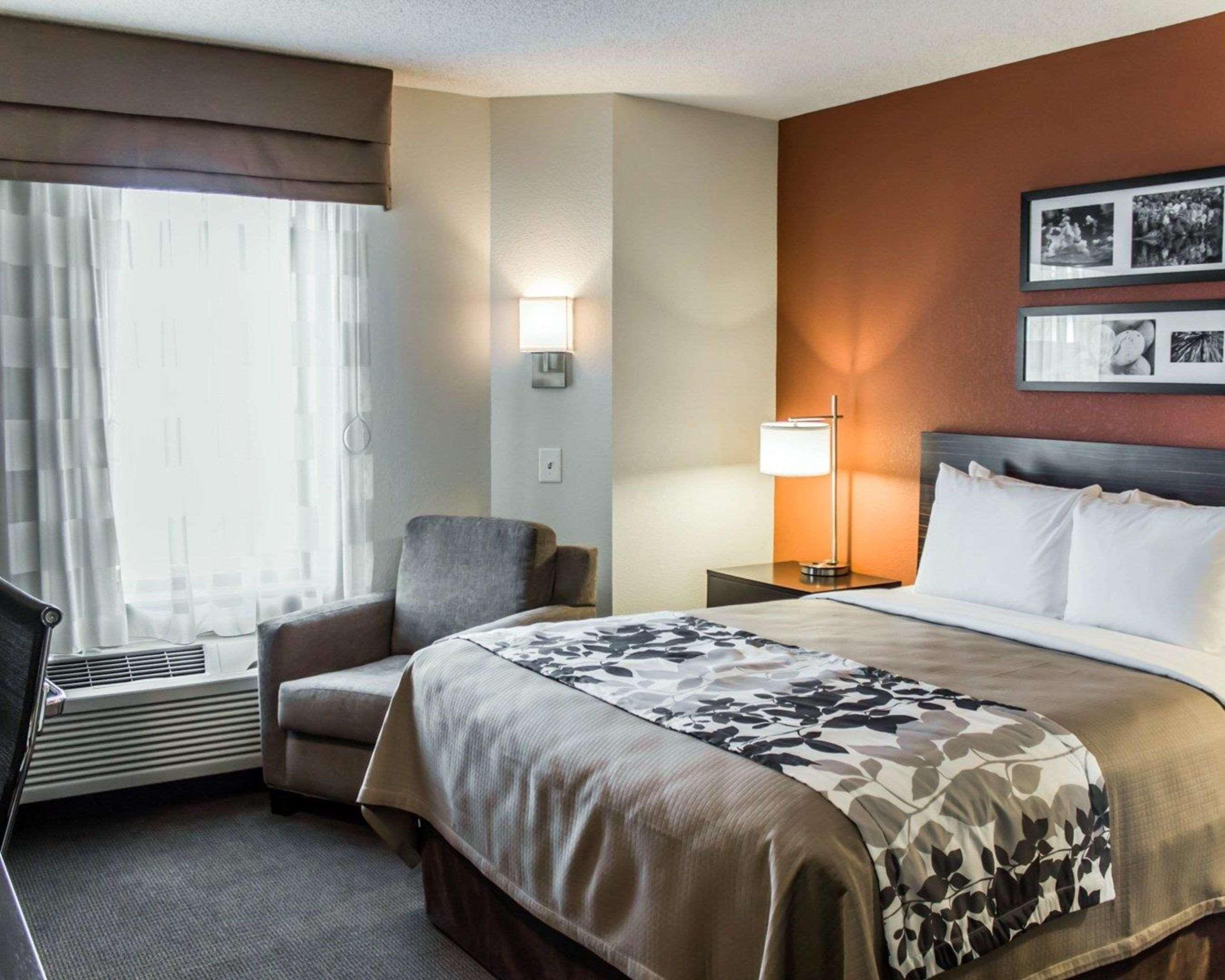 Sleep Inn & Suites Spring Lake - Fayetteville Near Fort Bragg Екстер'єр фото