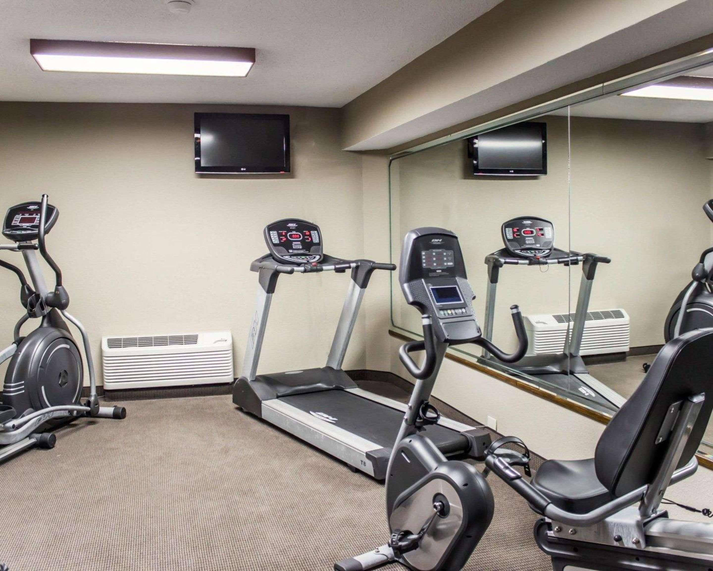 Sleep Inn & Suites Spring Lake - Fayetteville Near Fort Bragg Екстер'єр фото