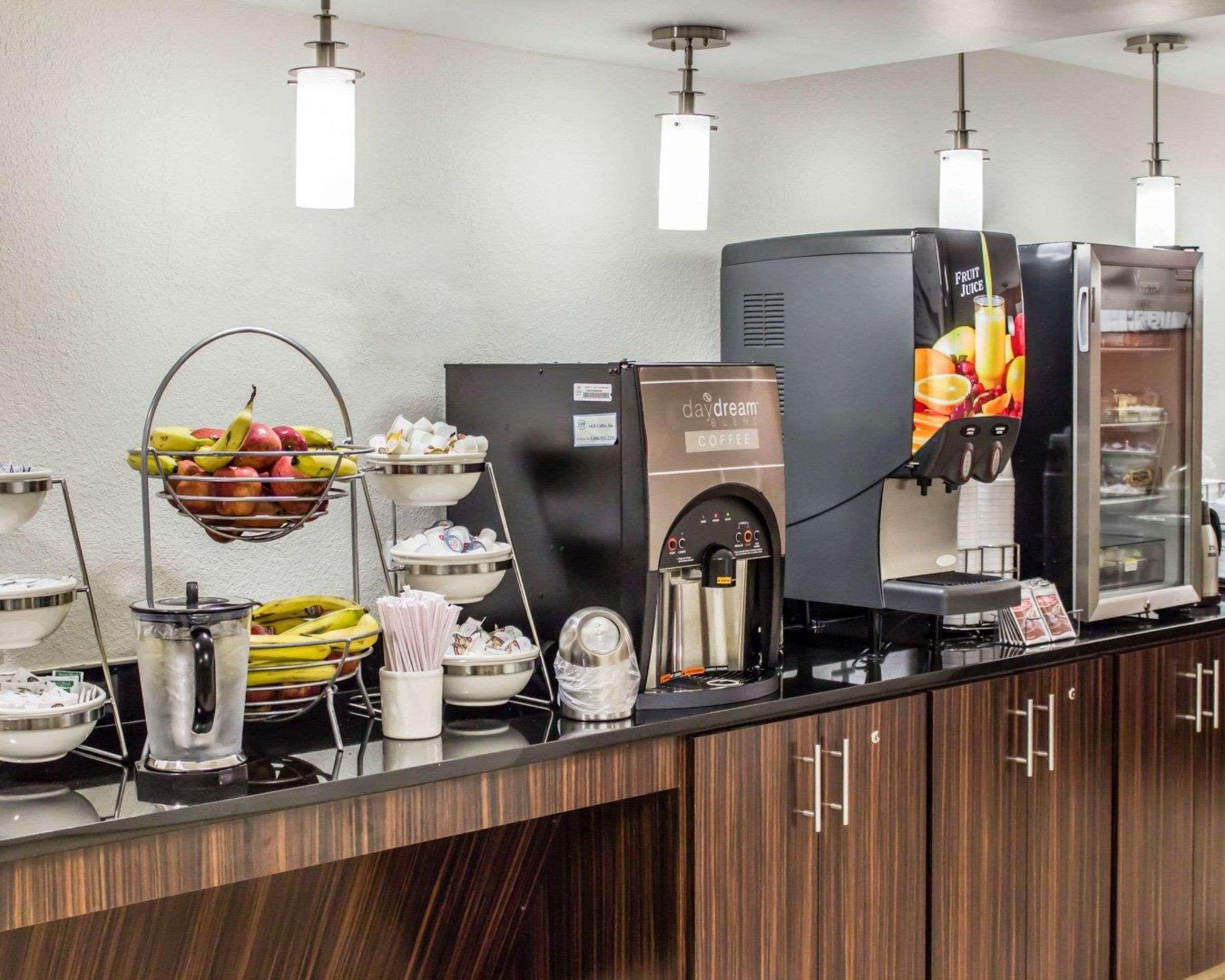 Sleep Inn & Suites Spring Lake - Fayetteville Near Fort Bragg Екстер'єр фото