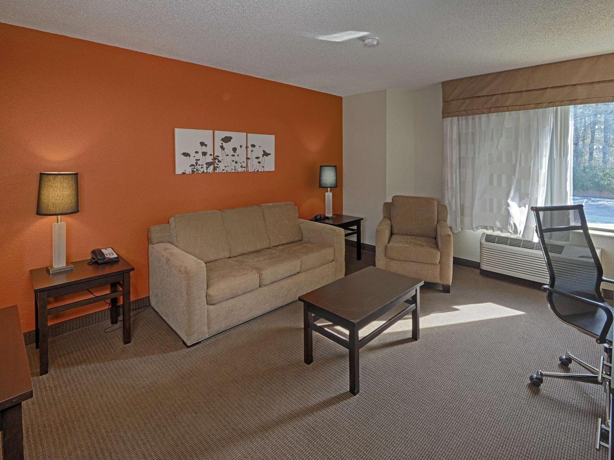 Sleep Inn & Suites Spring Lake - Fayetteville Near Fort Bragg Екстер'єр фото